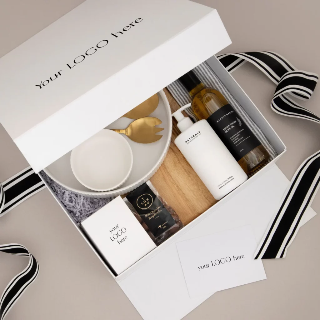 5 Must-Have Items in Every Corporate Gift Pack This Year