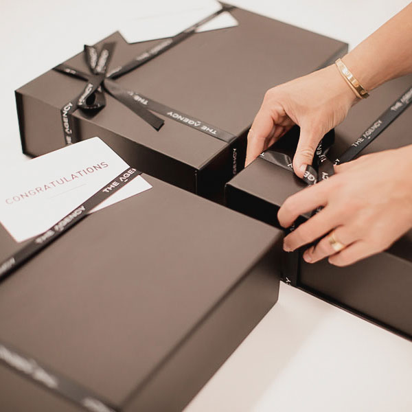 5 Reasons to Order Christmas Gift Boxes from Local Aussie Businesses